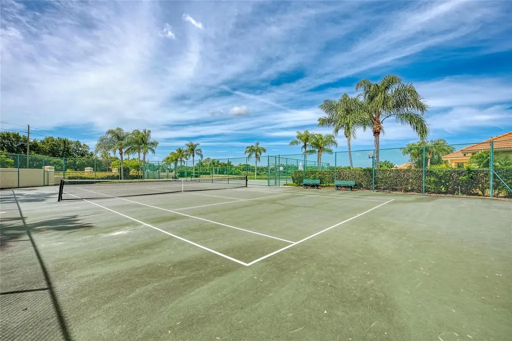 8226 Barton Farms Boulevard Sarasota FL 34240