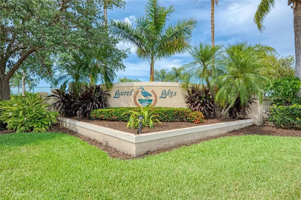 8226 Barton Farms Boulevard Sarasota FL 34240