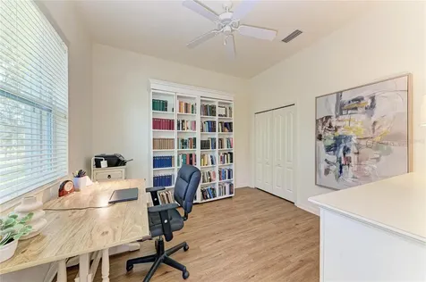 8226 Barton Farms Boulevard Sarasota FL 34240