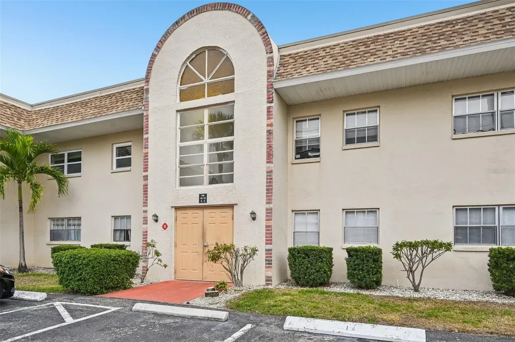 2727 75th Street W Bradenton FL 34209