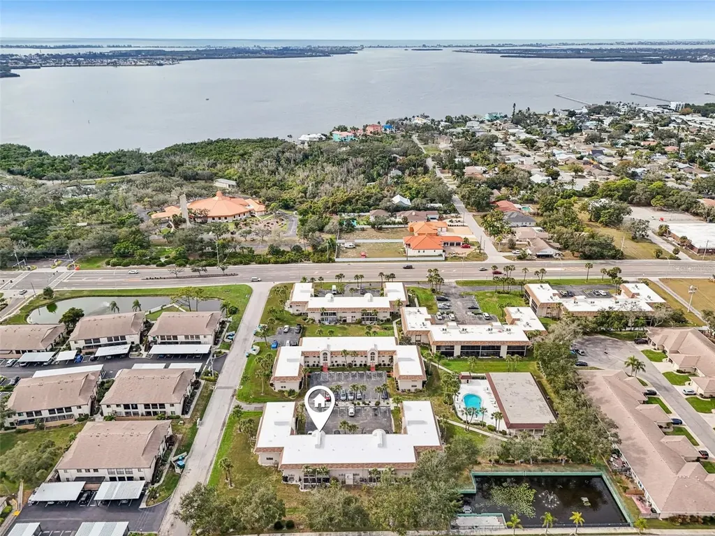 2727 75th Street W Bradenton FL 34209