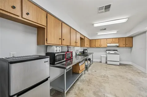 2727 75th Street W Bradenton FL 34209