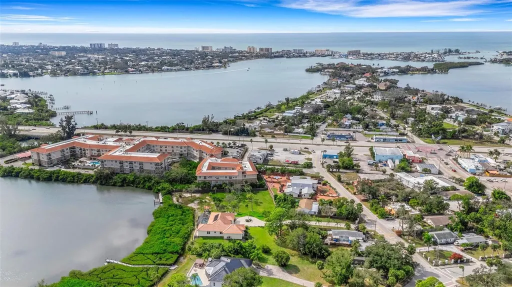 102 Brenda Lane Nokomis FL 34275