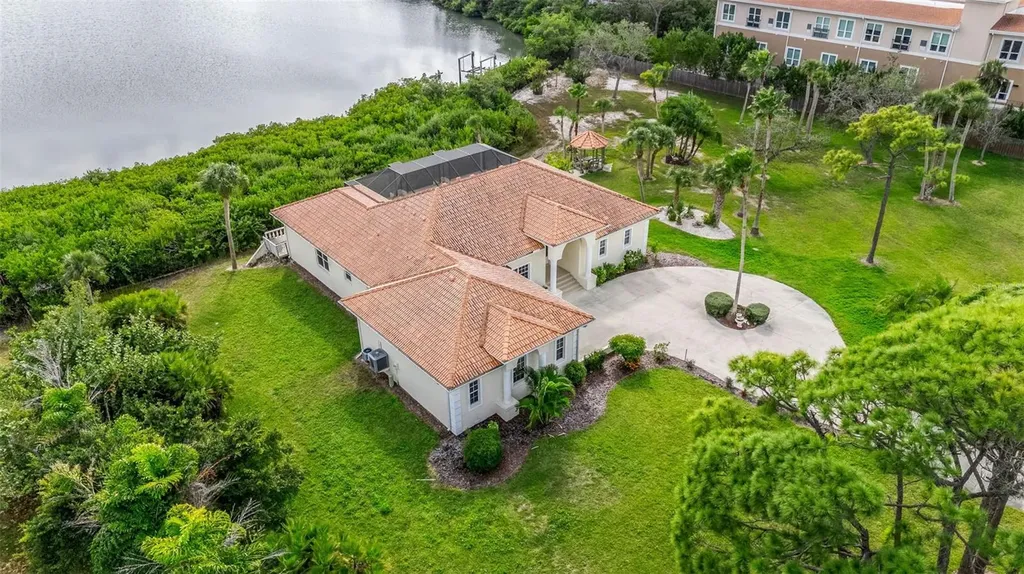102 Brenda Lane Nokomis FL 34275