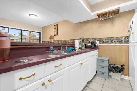 5842 Peregrine Avenue Orlando FL 32819