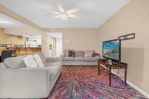 5842 Peregrine Avenue Orlando FL 32819