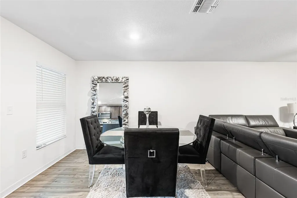 5327 New Friendship Place Tampa FL 33619