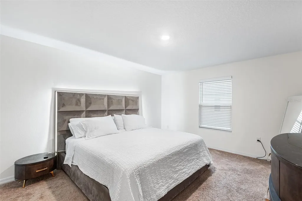 5327 New Friendship Place Tampa FL 33619