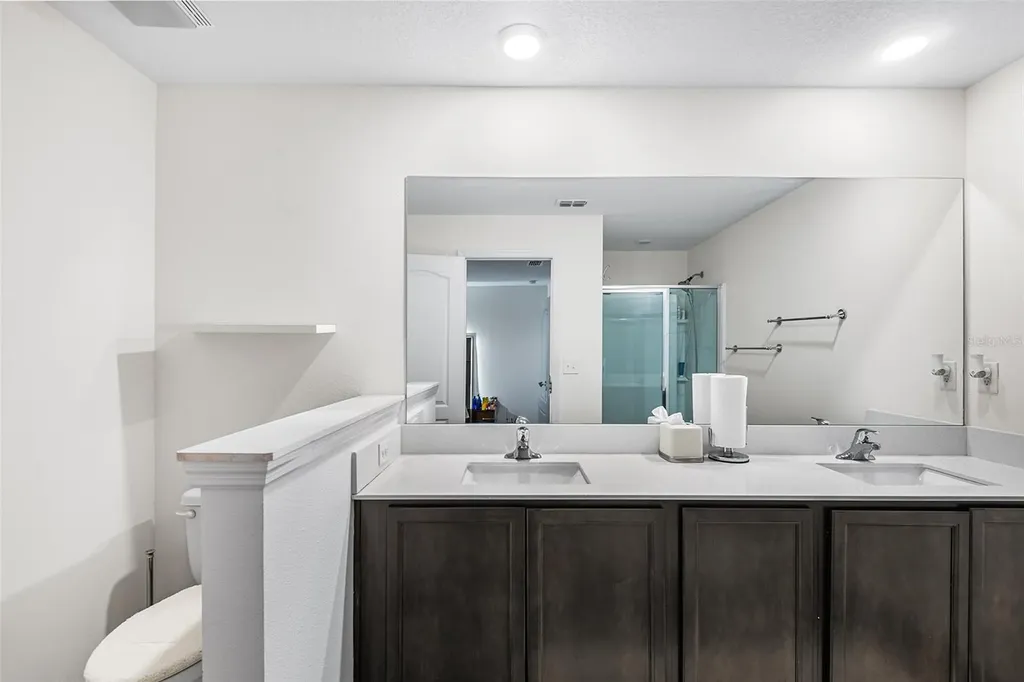 5327 New Friendship Place Tampa FL 33619