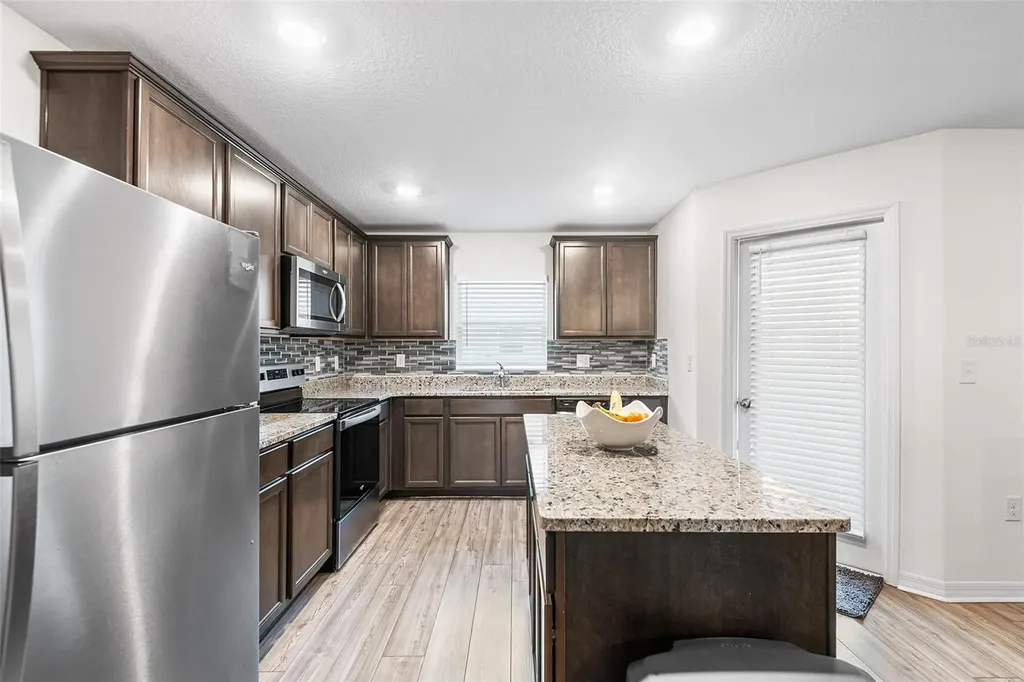 5327 New Friendship Place Tampa FL 33619