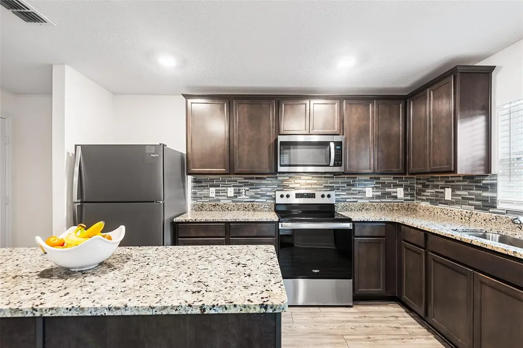 5327 New Friendship Place Tampa FL 33619