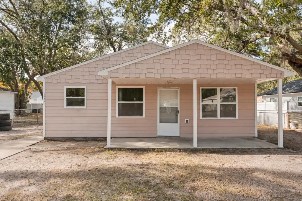 809 Talladega Street Leesburg FL 34748