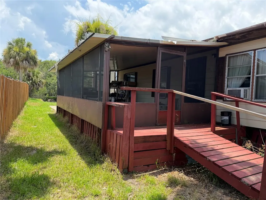 217 Gary Avenue Oak Hill FL 32759