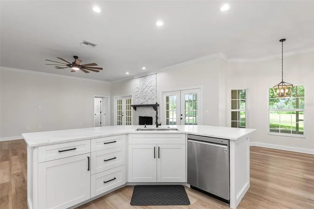 5820 E Johnson Avenue Haines City FL 33844