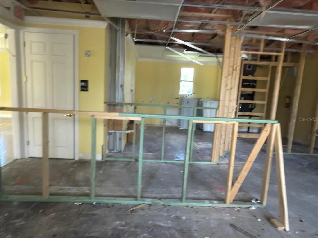 3075 Bobcat Village Center Road North Port FL 34288
