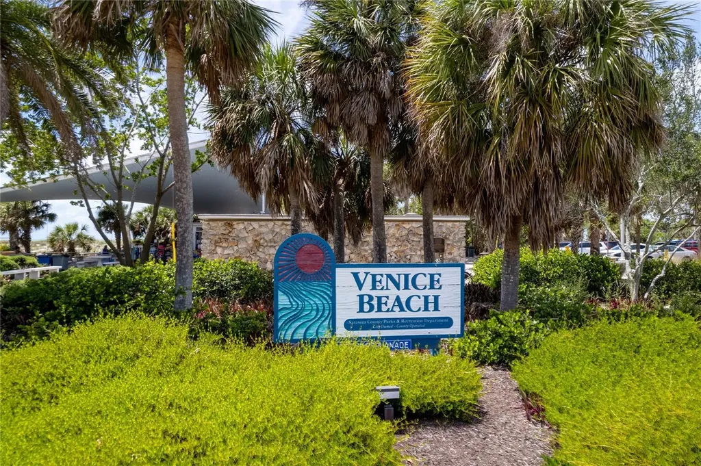 507 Sante Joseph Street Venice FL 34285
