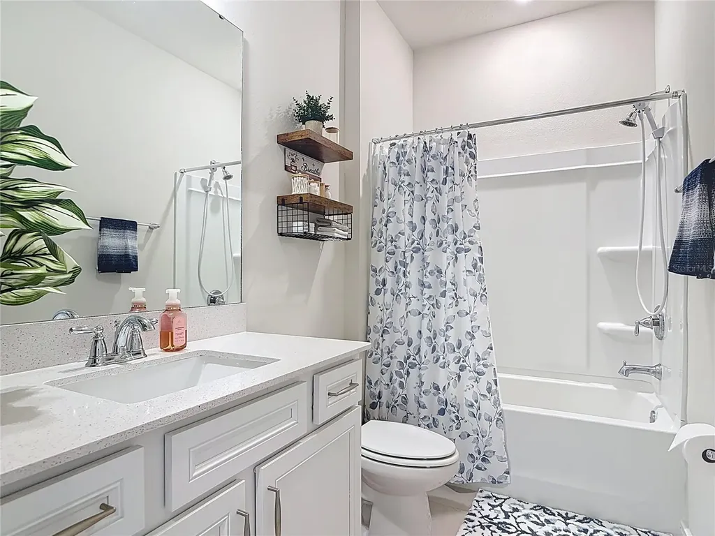 2220 Canopy Terrace Boulevard Deland FL 32724