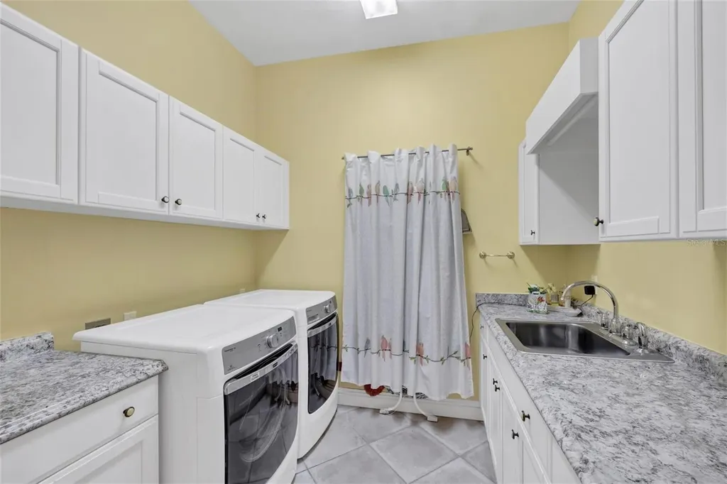 7042 Vilamoura Place Lakewood Ranch FL 34202