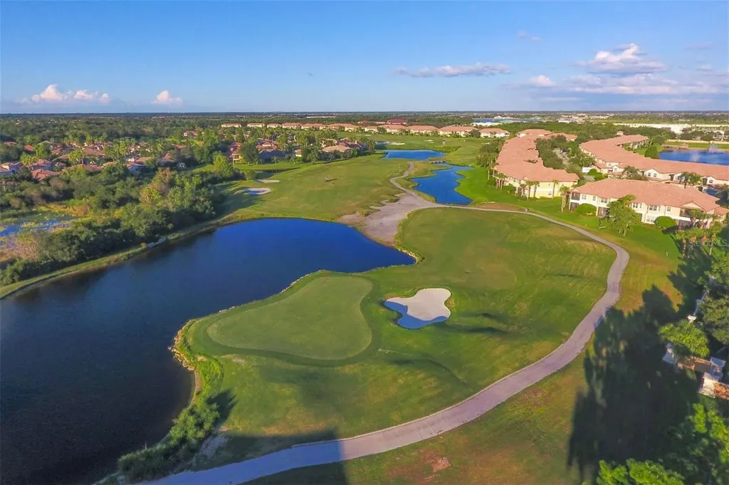 7042 Vilamoura Place Lakewood Ranch FL 34202