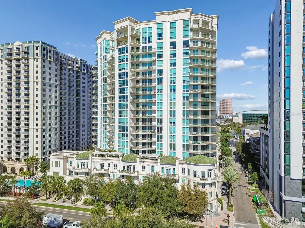 450 Knights Run Avenue Tampa FL 33602