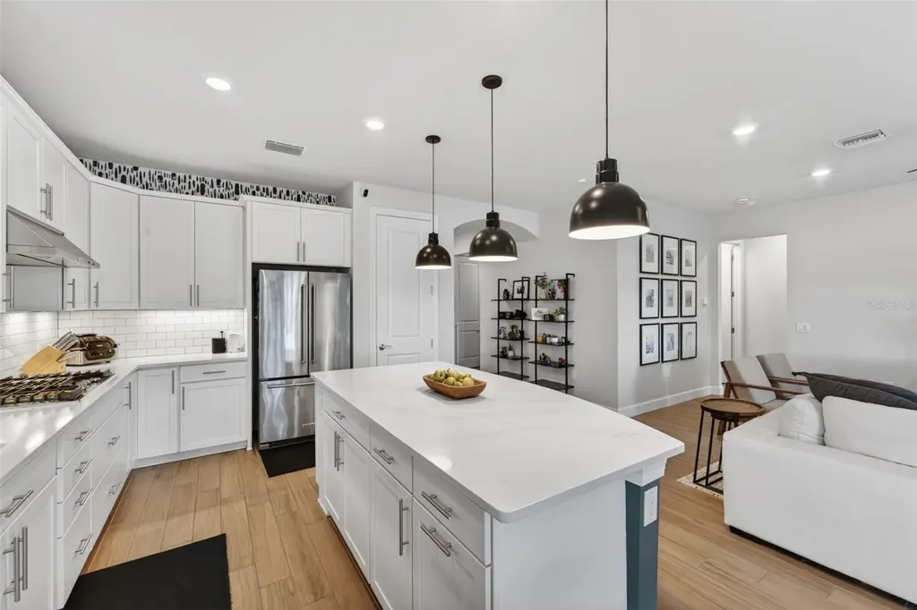 5737 Bay Pine Way Sarasota FL 34238
