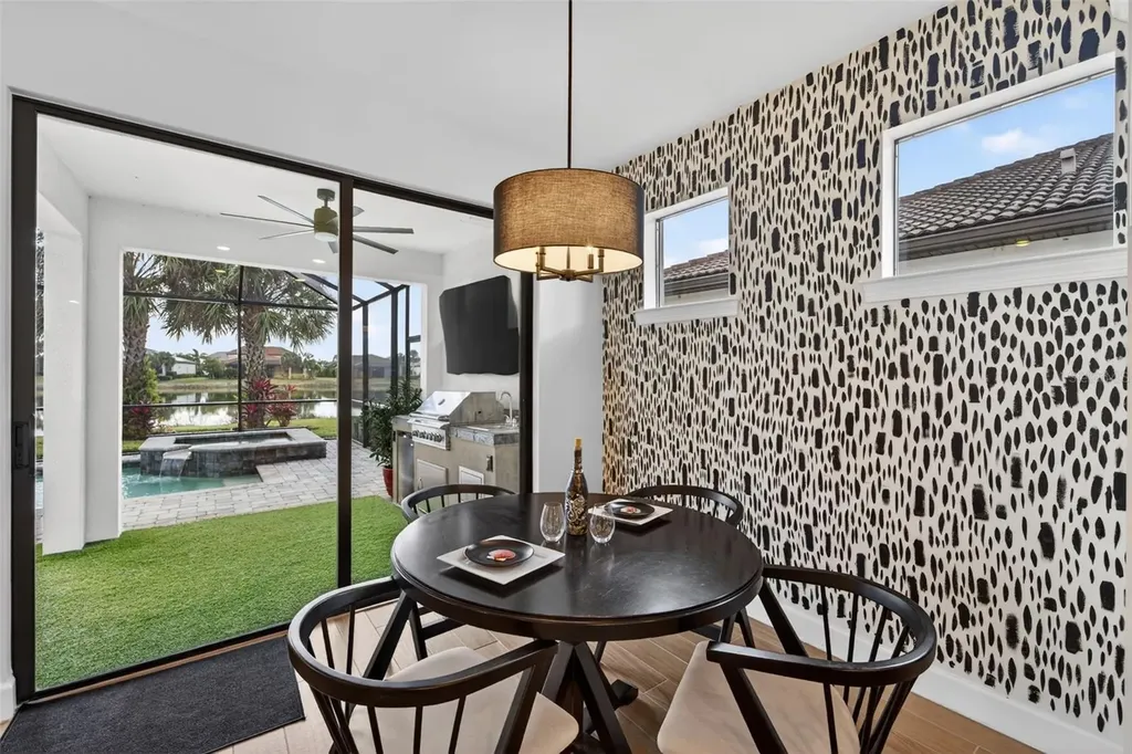 5737 Bay Pine Way Sarasota FL 34238