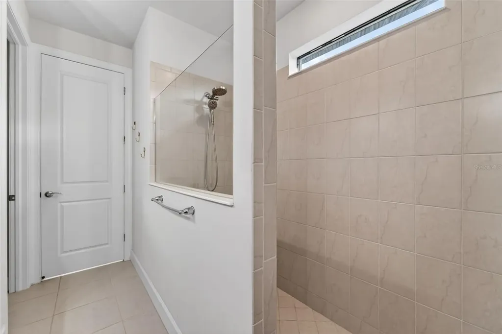 5737 Bay Pine Way Sarasota FL 34238