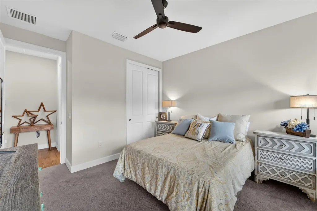5737 Bay Pine Way Sarasota FL 34238