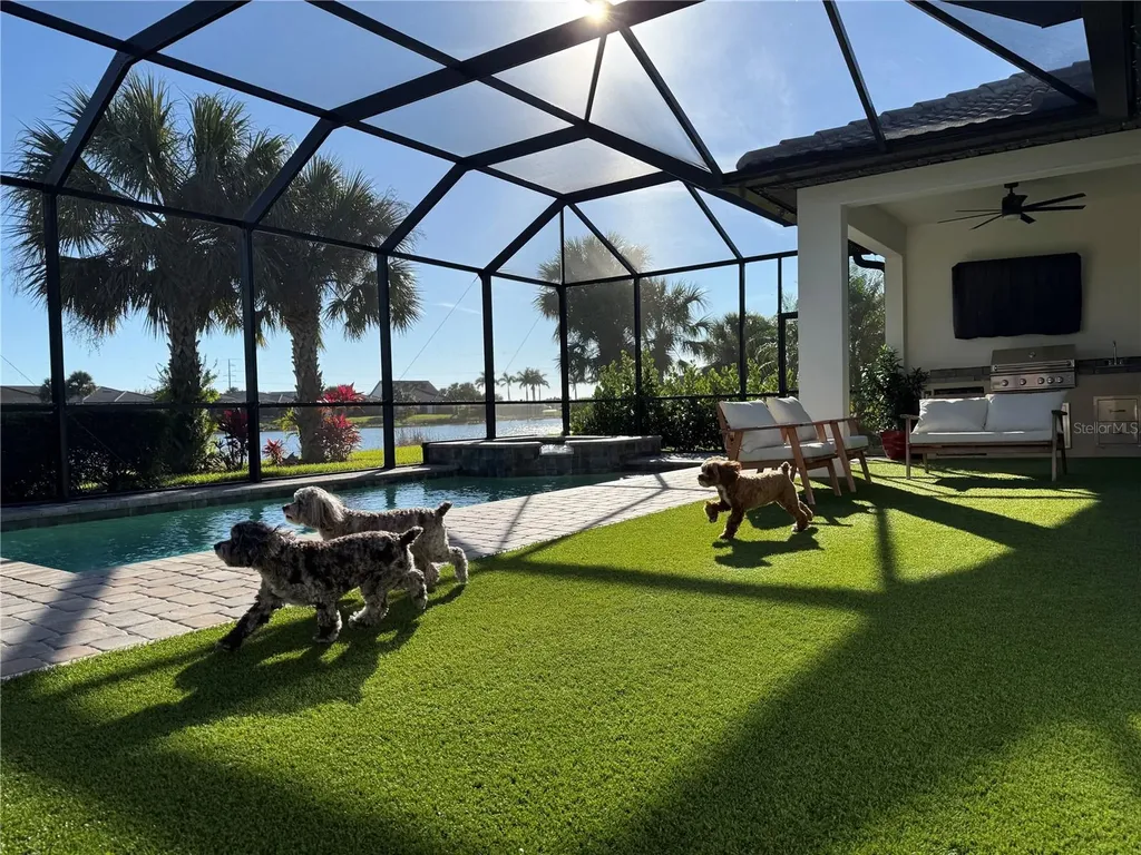 5737 Bay Pine Way Sarasota FL 34238