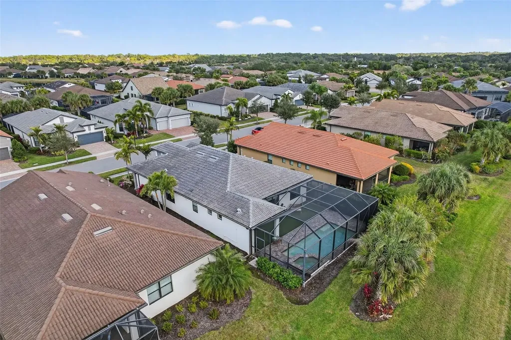 5737 Bay Pine Way Sarasota FL 34238
