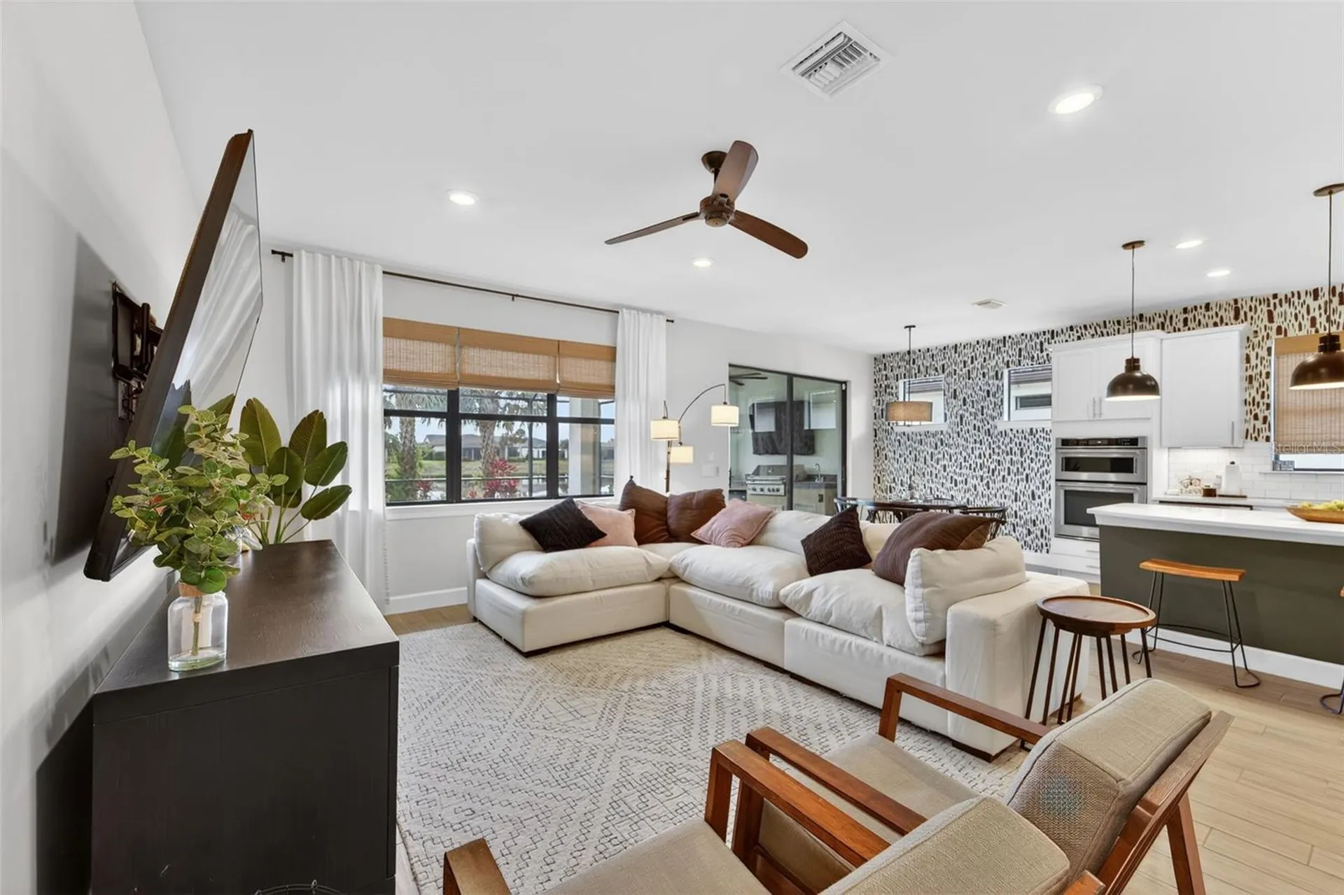 5737 Bay Pine Way Sarasota FL 34238