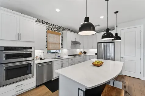 5737 Bay Pine Way Sarasota FL 34238