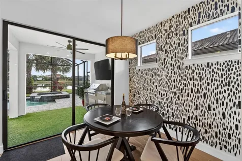 5737 Bay Pine Way Sarasota FL 34238