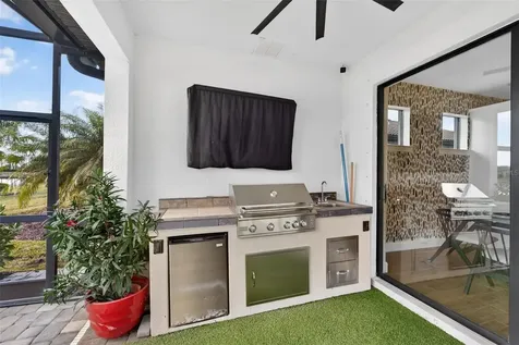 5737 Bay Pine Way Sarasota FL 34238