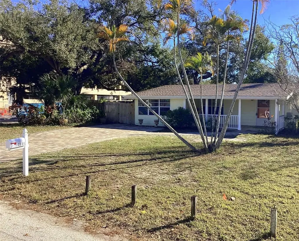 2696 Loma Linda Street Sarasota FL 34239