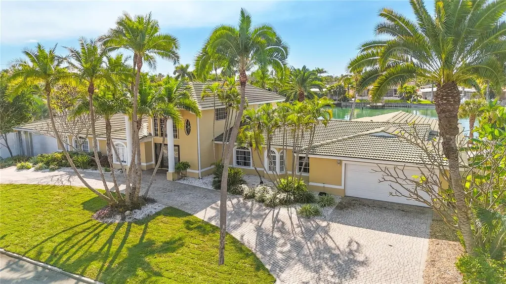 482 Hermosita Drive St Pete Beach FL 33706