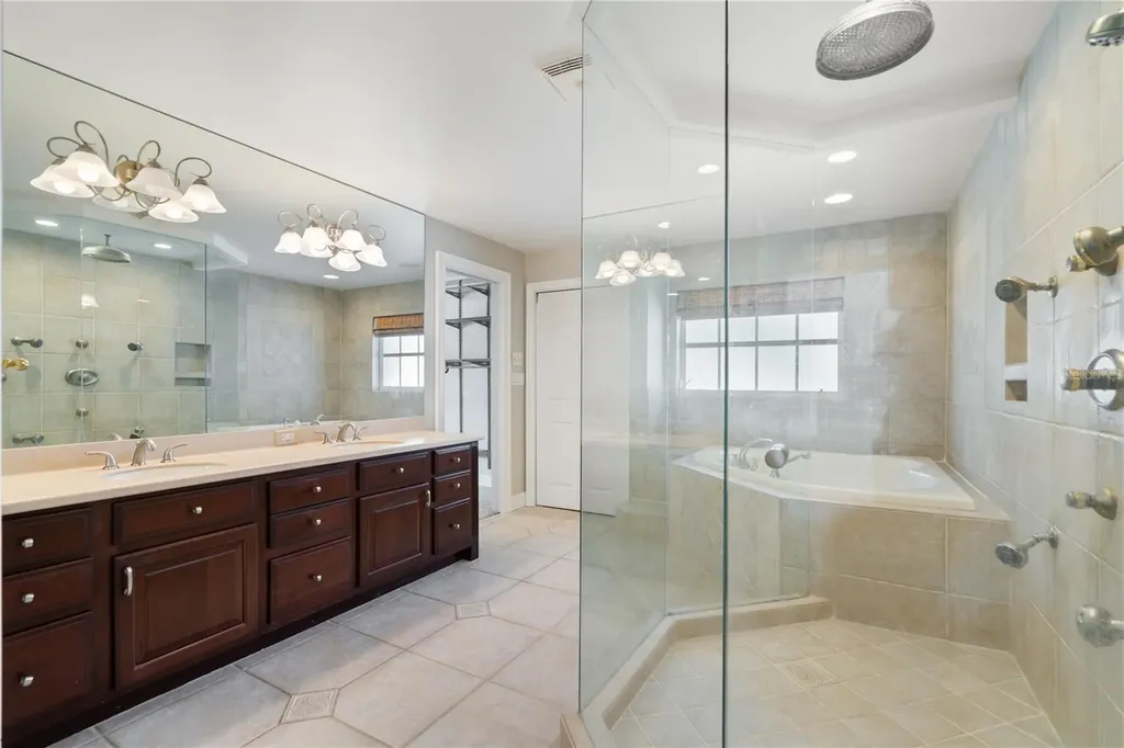 482 Hermosita Drive St Pete Beach FL 33706