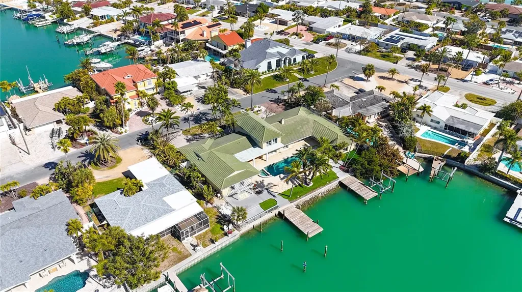482 Hermosita Drive St Pete Beach FL 33706