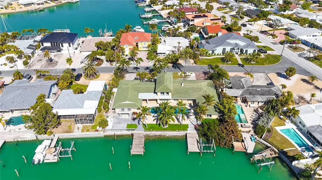 482 Hermosita Drive St Pete Beach FL 33706