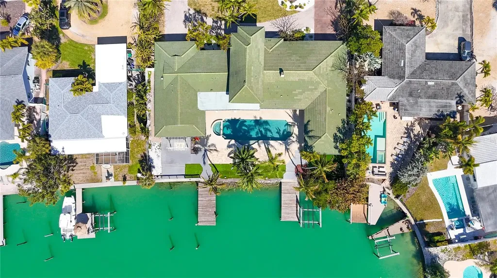 482 Hermosita Drive St Pete Beach FL 33706