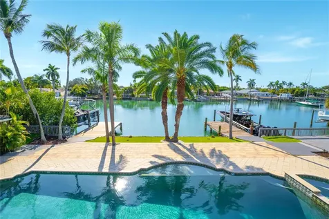 482 Hermosita Drive St Pete Beach FL 33706