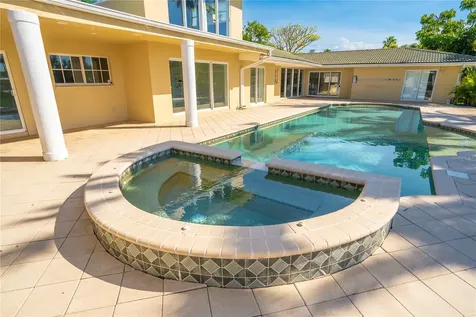 482 Hermosita Drive St Pete Beach FL 33706