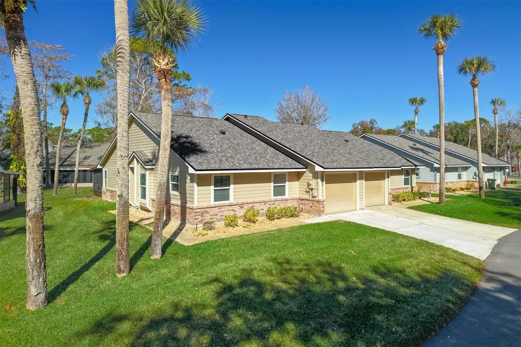 233 Bob White Court Daytona Beach FL 32119