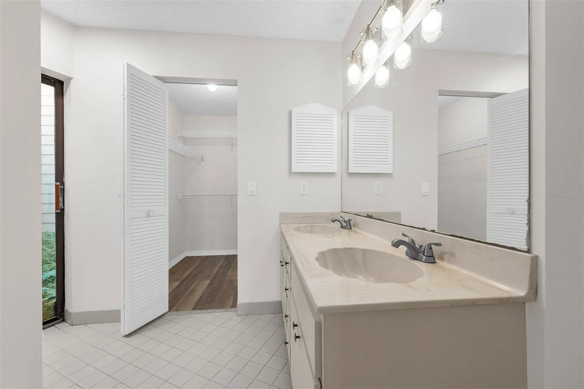 233 Bob White Court Daytona Beach FL 32119