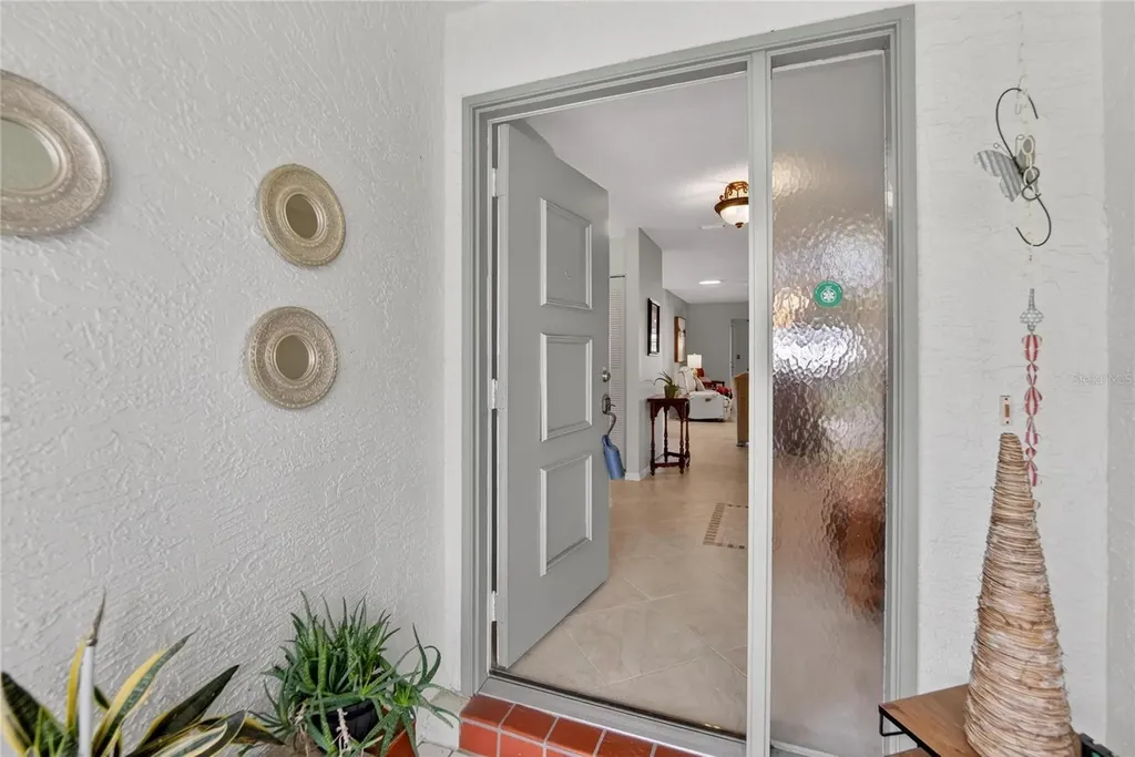 2003 Hartlebury Way Sun City Center FL 33573