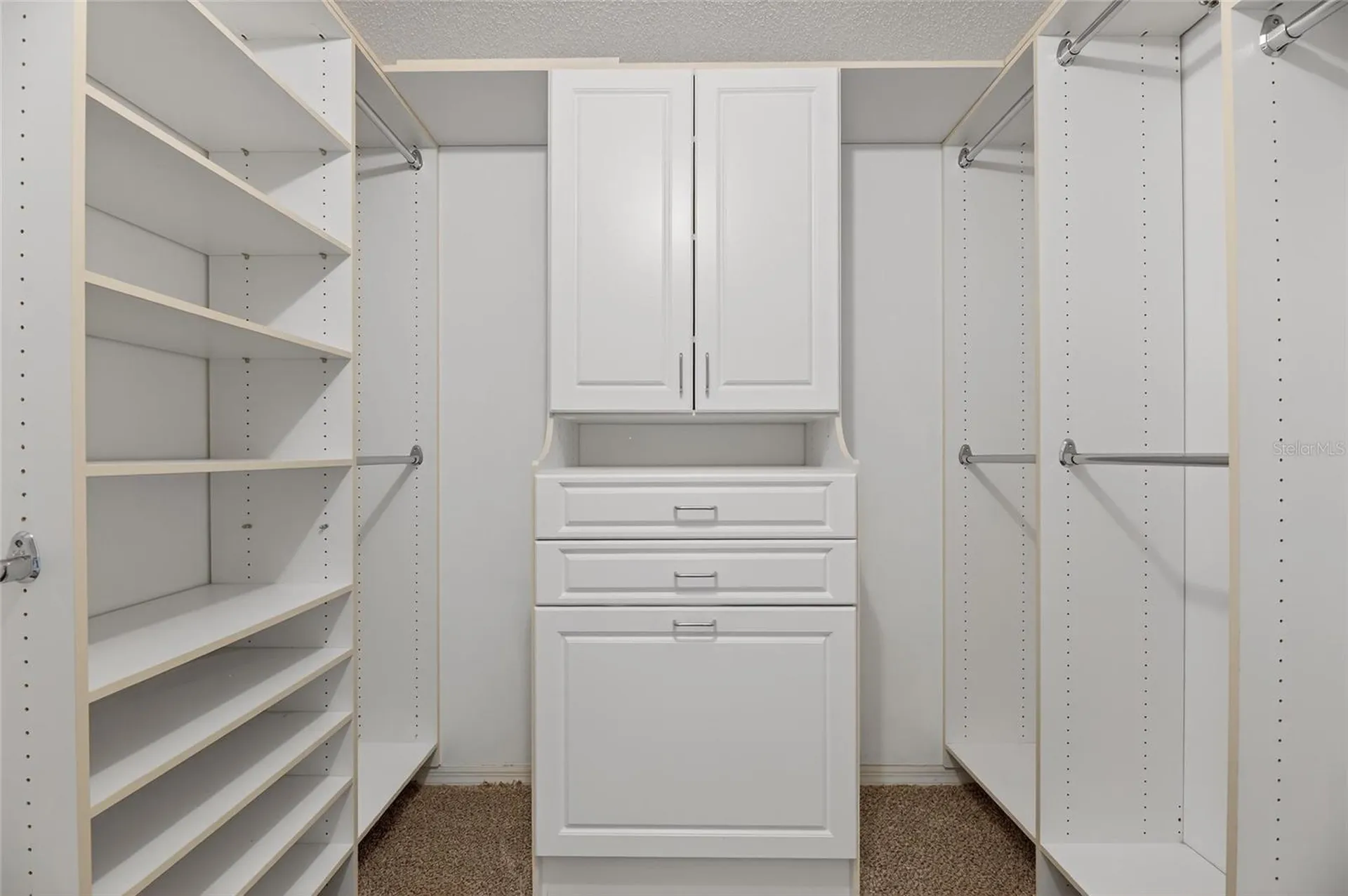 2003 Hartlebury Way Sun City Center FL 33573