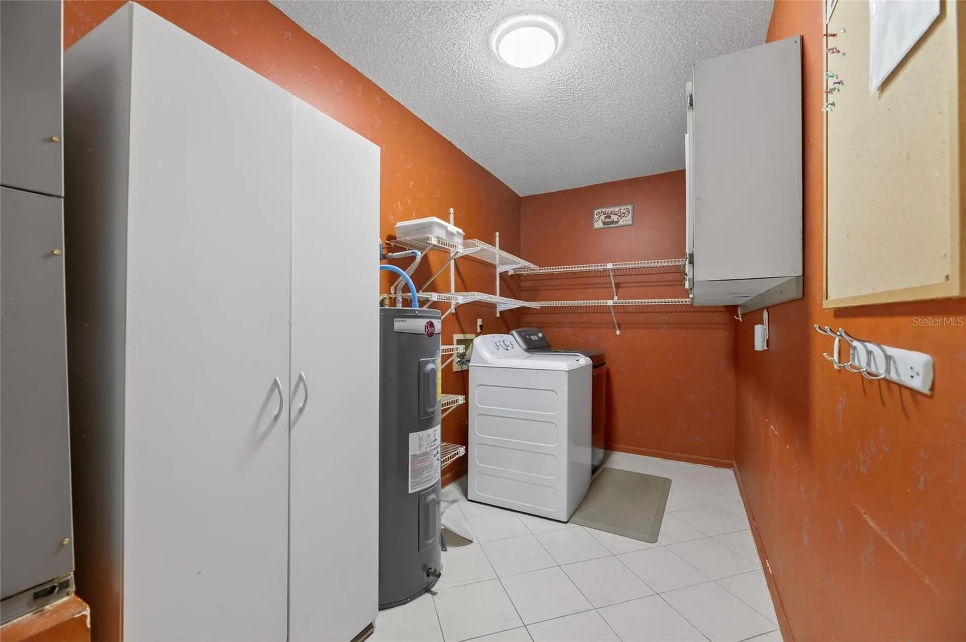 2003 Hartlebury Way Sun City Center FL 33573