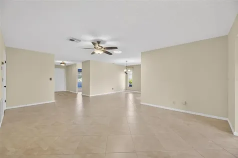 2003 Hartlebury Way Sun City Center FL 33573
