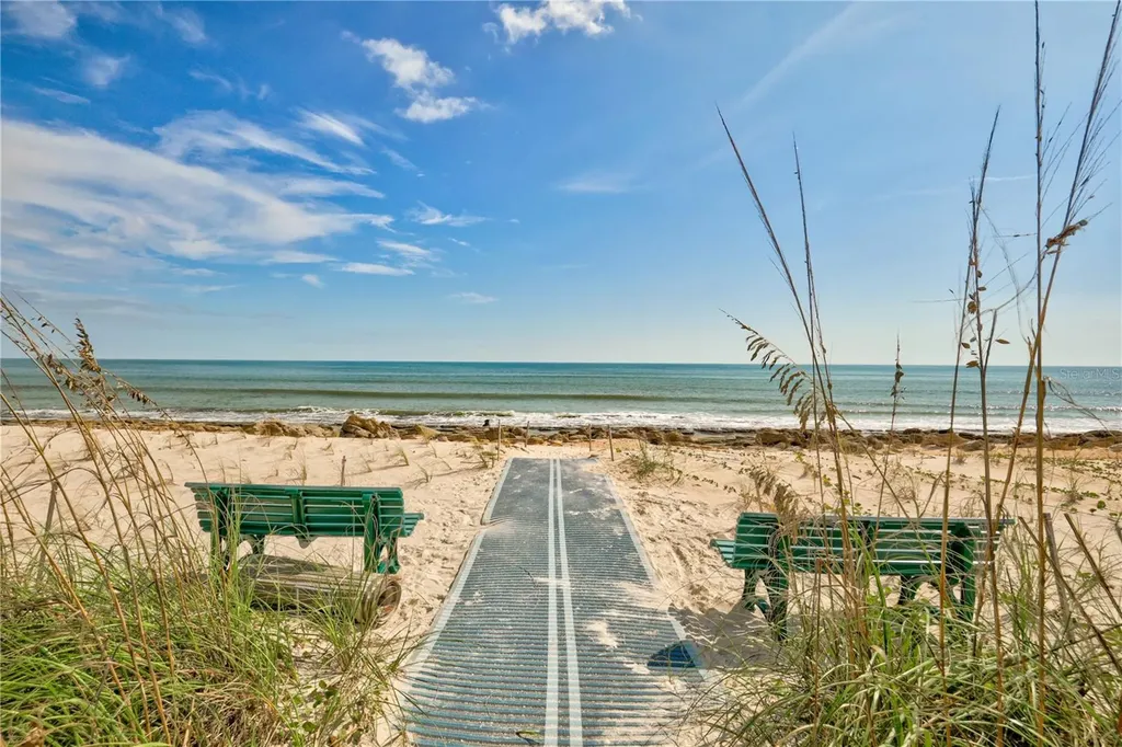 60 Surfview Drive Palm Coast FL 32137