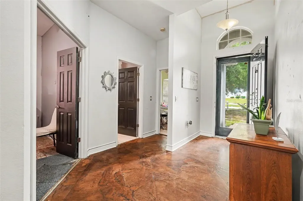 37110 Highland Bluff Circle Dade City FL 33523
